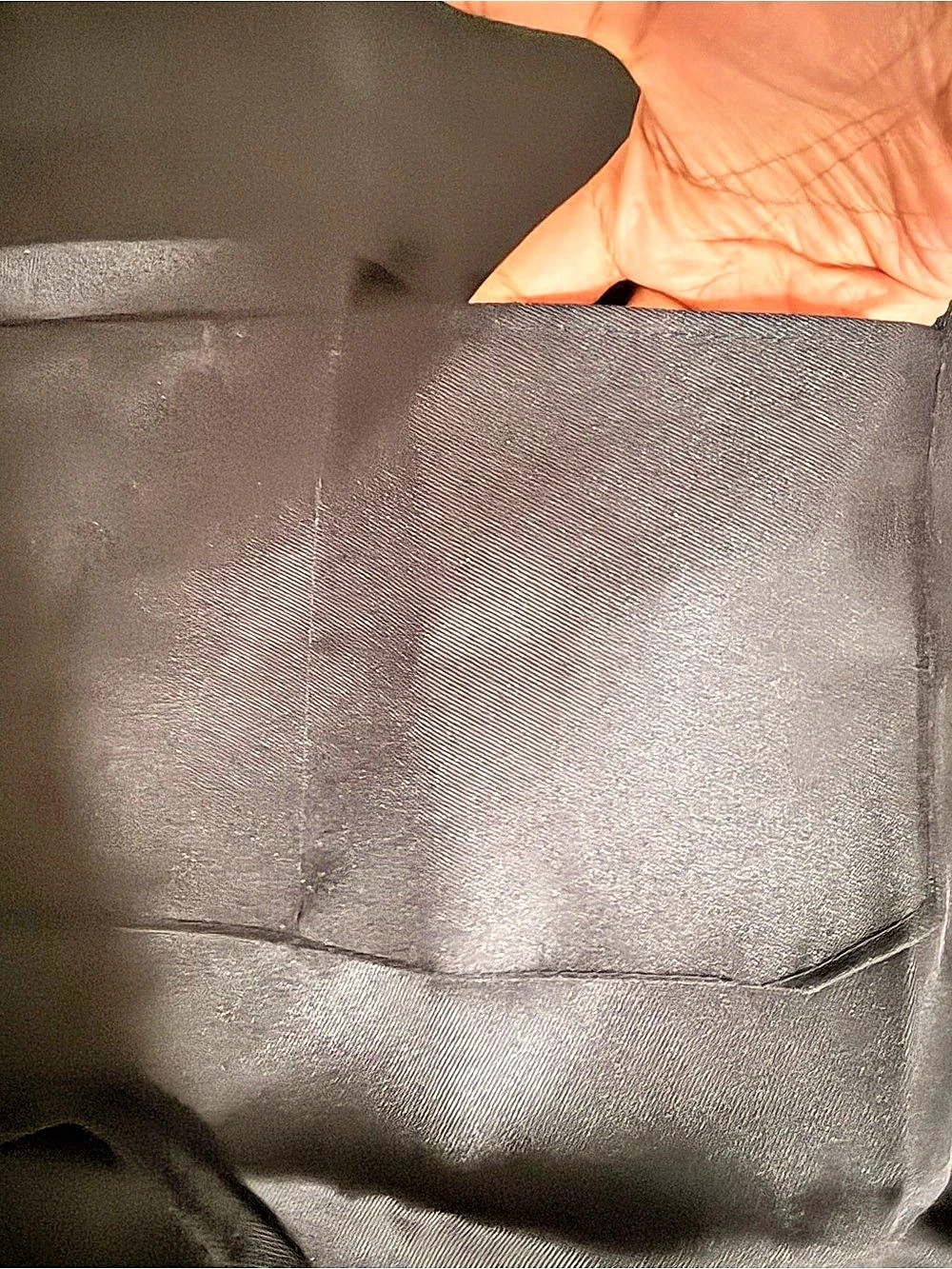 Black Apron - Picture 4 of 5